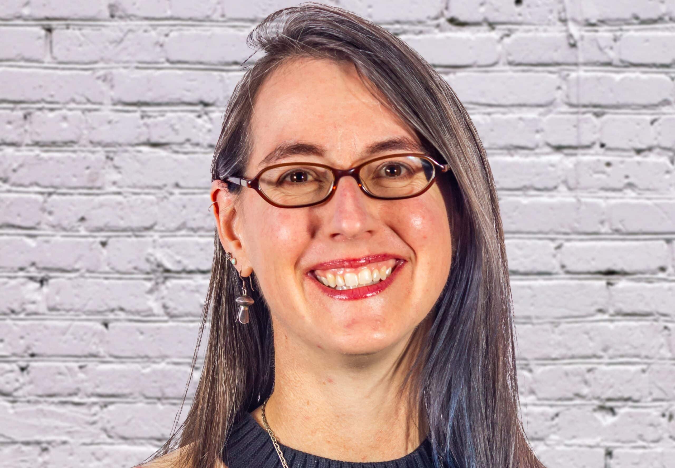 Lesley Molecke